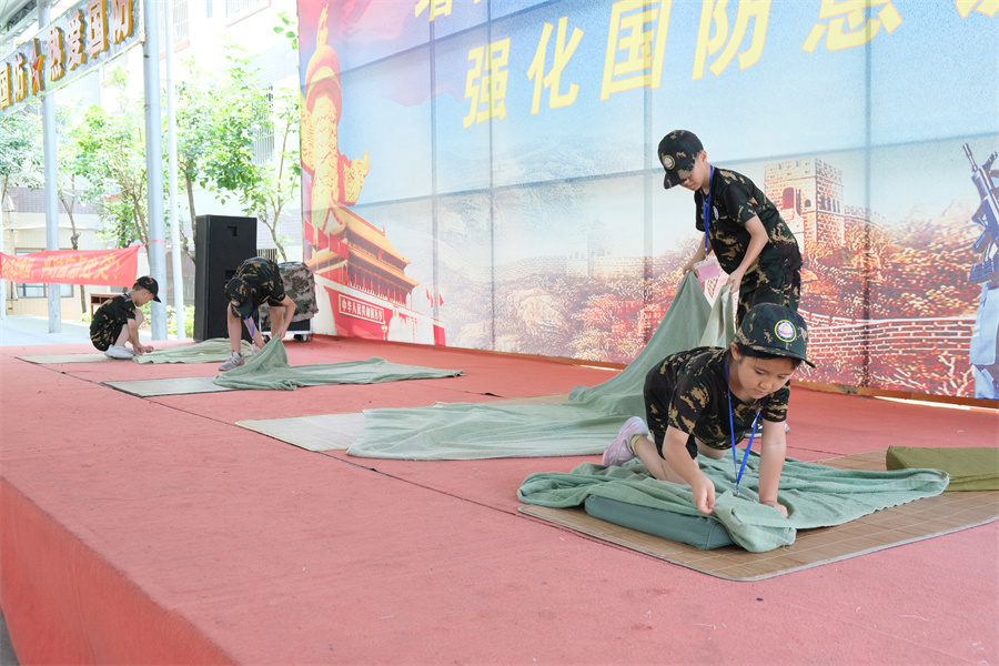青少年暑假军事夏令营基地.jpg