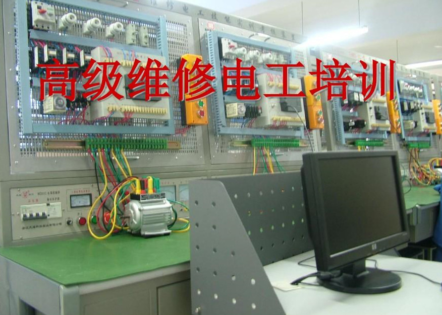 济南学电工哪个学校好