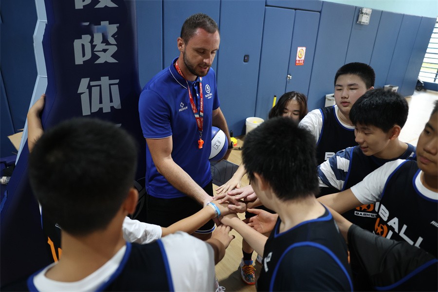 深圳专注青少年篮球培训十大机构排行榜名单一览.jpg