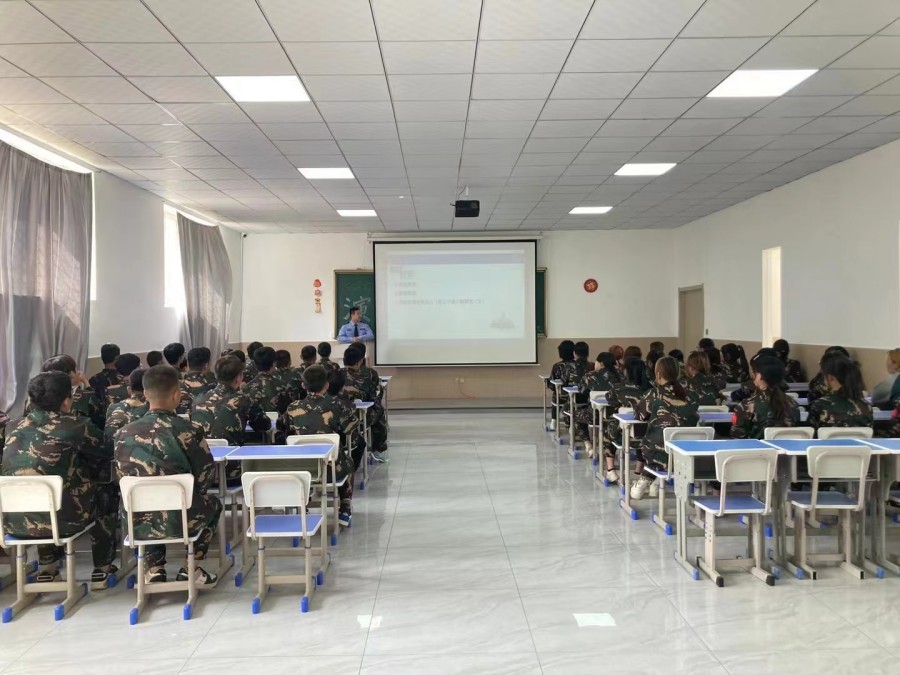 十大河南靠谱的青少年戒网瘾特训学校排行榜汇总一览.jpg