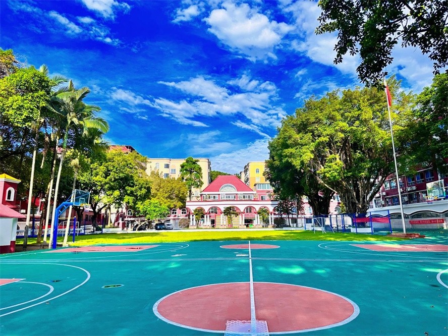 广州复读学校.jpg