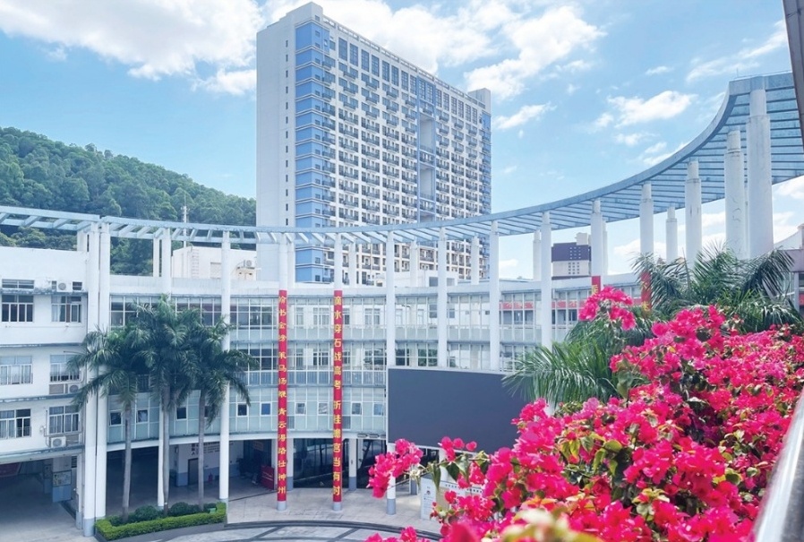 深圳承翰中考复读学校