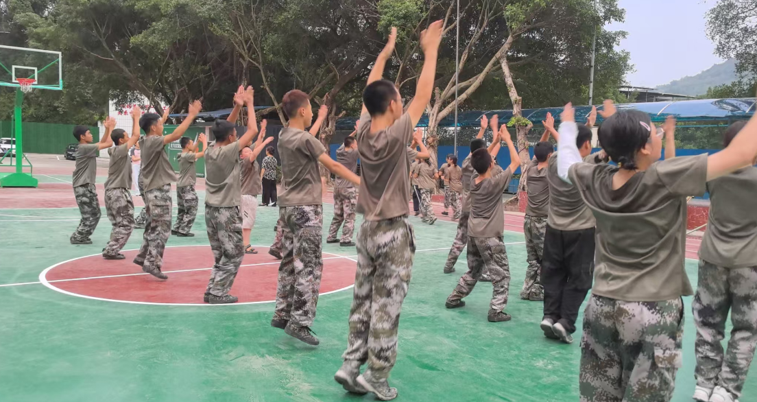 还叛逆孩子一个朝气蓬勃的未来
