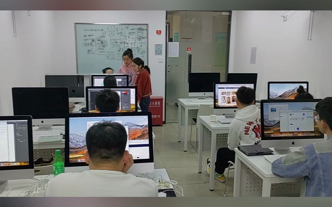 平面广告设计就业实战班