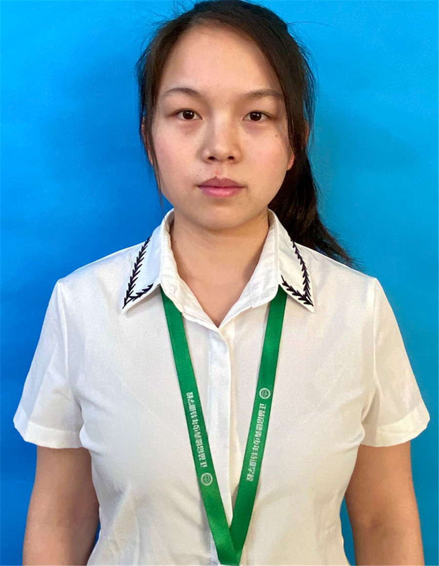 正苗启德青少年特训学校谭阿英