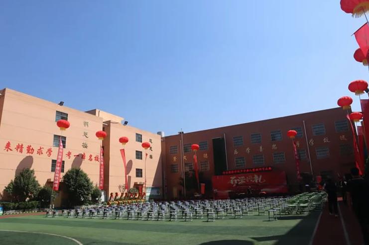 精勤高考学校