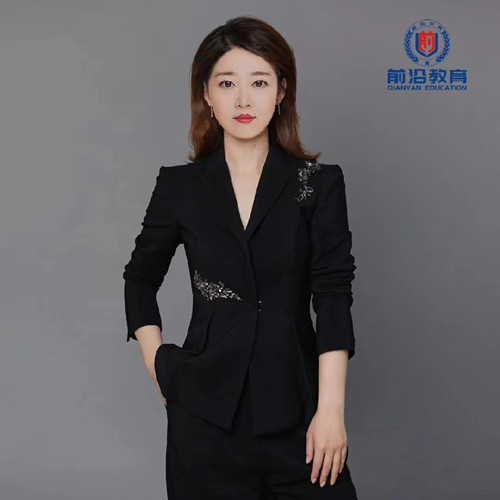 贵州前沿青少年素质教育成晏莹