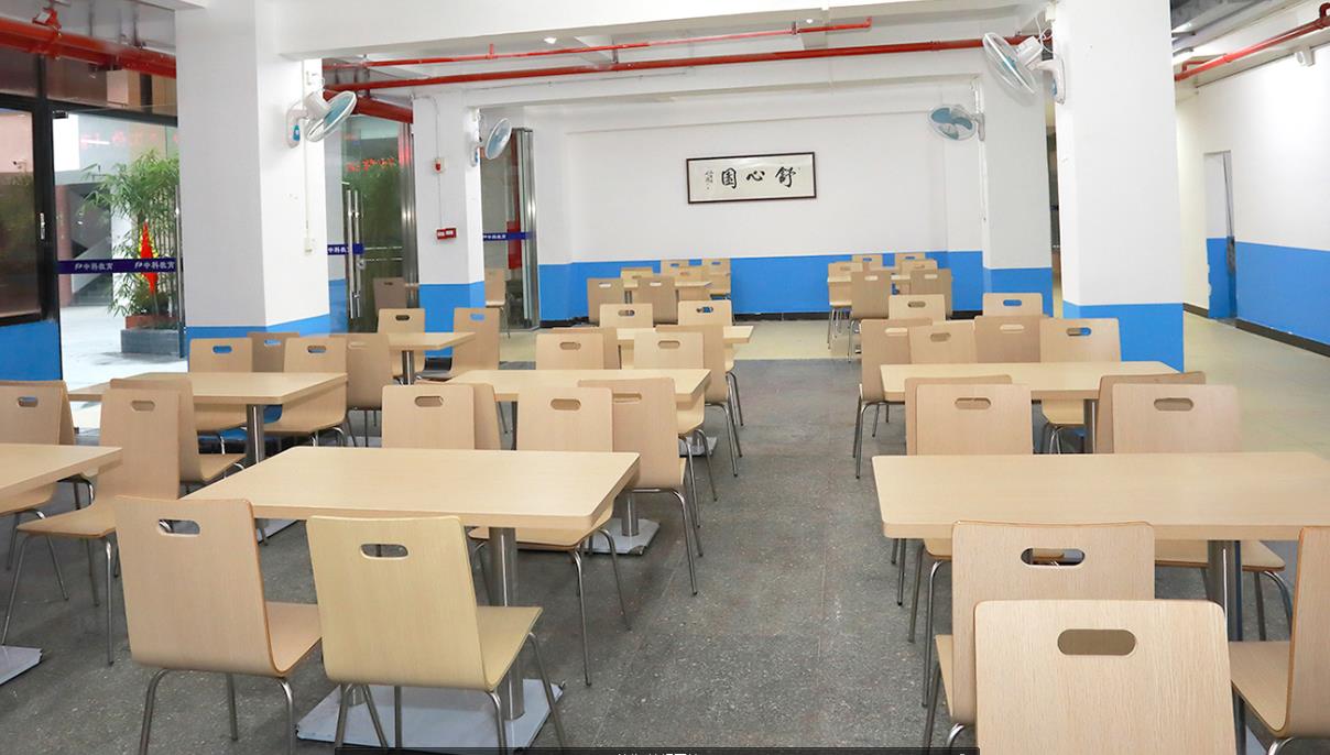 餐厅校区环境