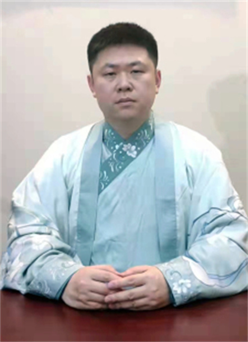 如皋市华博高考复读学校林老师