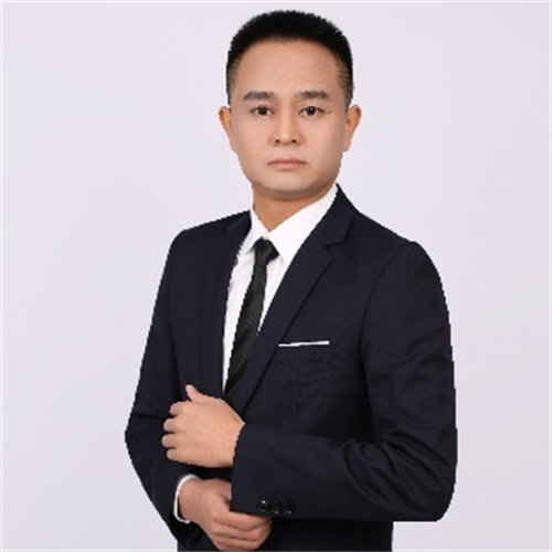 正苗树才教育基地洪老师