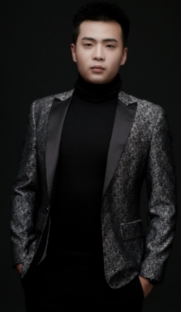 比尔祈星美发培训学校老师