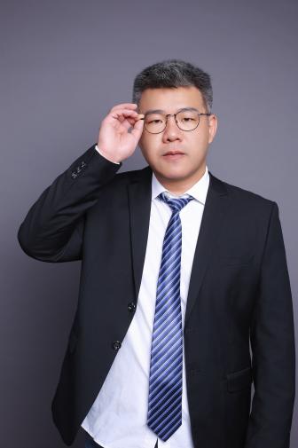 志学优培训学校杨老师