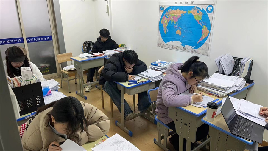 志学优校区环境