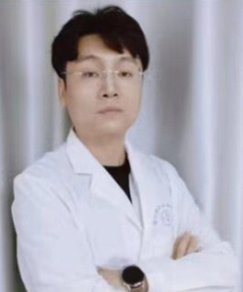 康大拿中医职业培训学校王骏骁