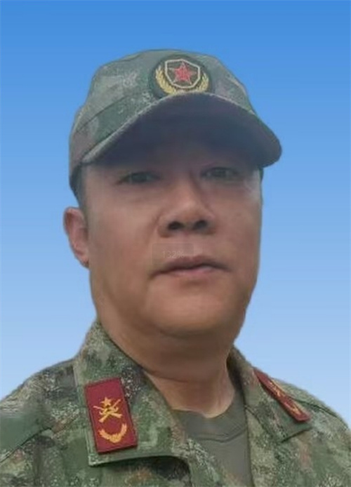 智毅叛逆特训学校校长