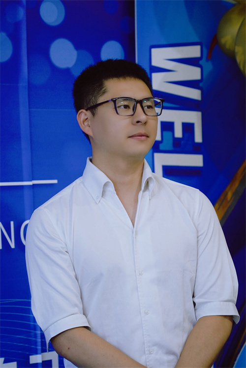 璟周时代教育陳老师