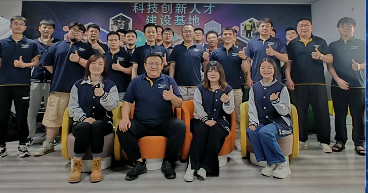 北京乐博乐博机器人编程中心教师团队