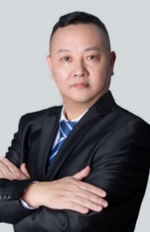 广州华耀教育唐启⽂