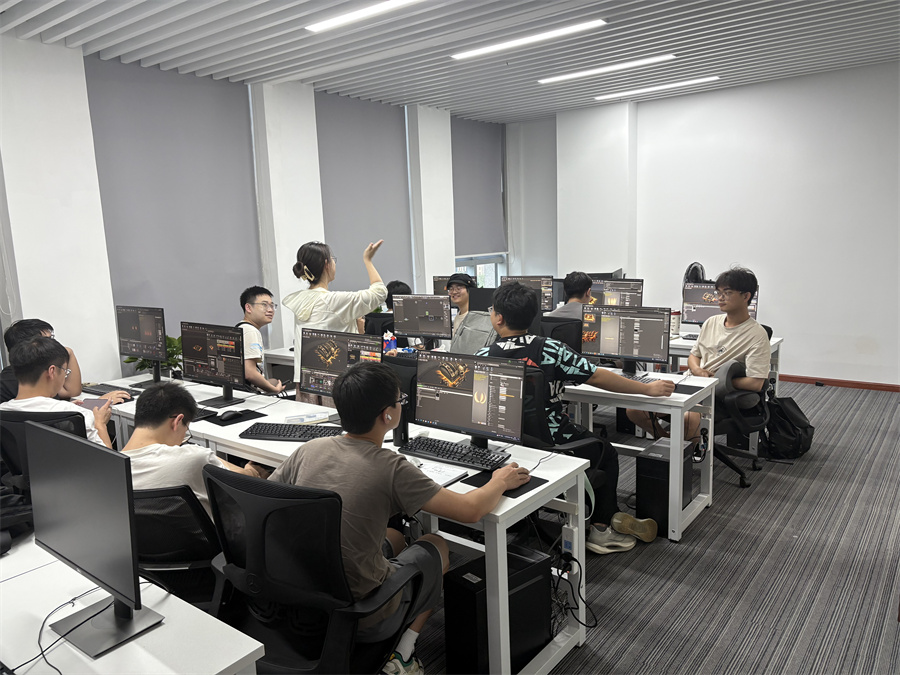 黑格子教育