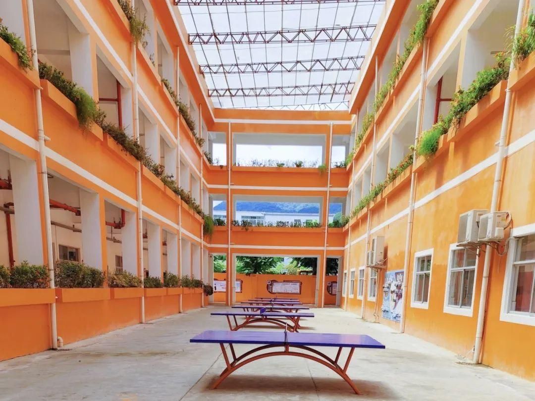 深圳中考复读学校